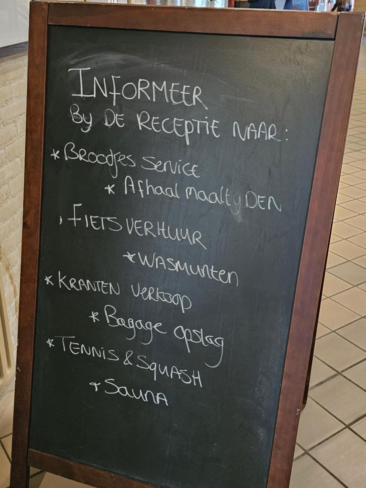 Prins Heerlijk Amelander Kaap 81 Hollum  Exteriör bild